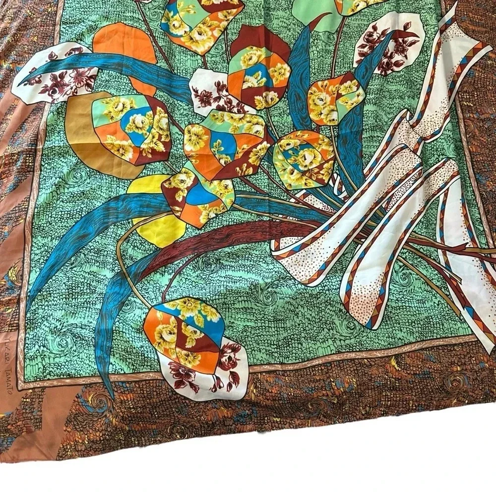 Sildoll Japan 100% Polyester Floral neck scarf